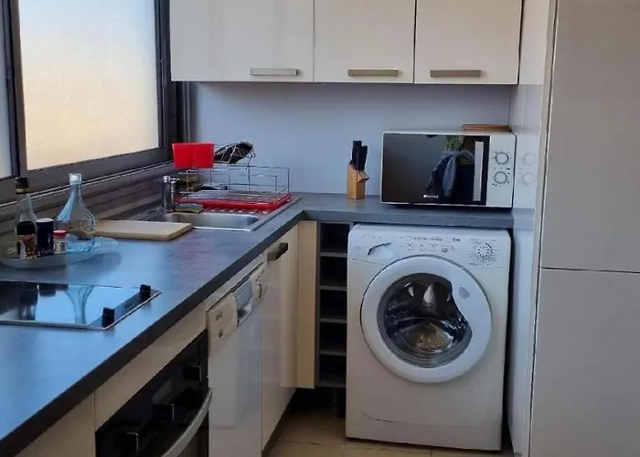 La Meridienne 2 A 4 Personnes Ле-Лаванду