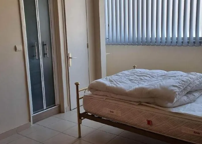 La Meridienne 2 A 4 Personnes Lägenhet Le Lavandou