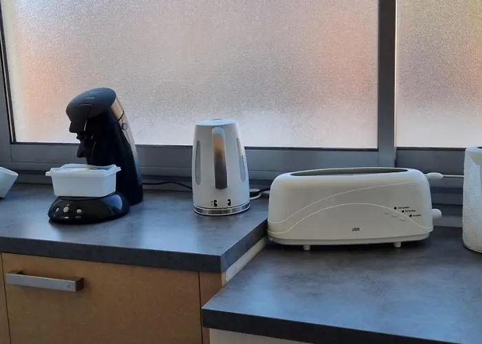 La Meridienne 2 A 4 Personnes Le Lavandou